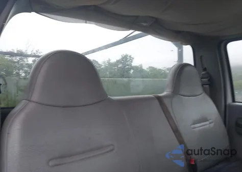 1999 Ford F-350 Lariat/Xl/Xlt из США, поврежденный, VIN 1FDSF34L4XEC47642